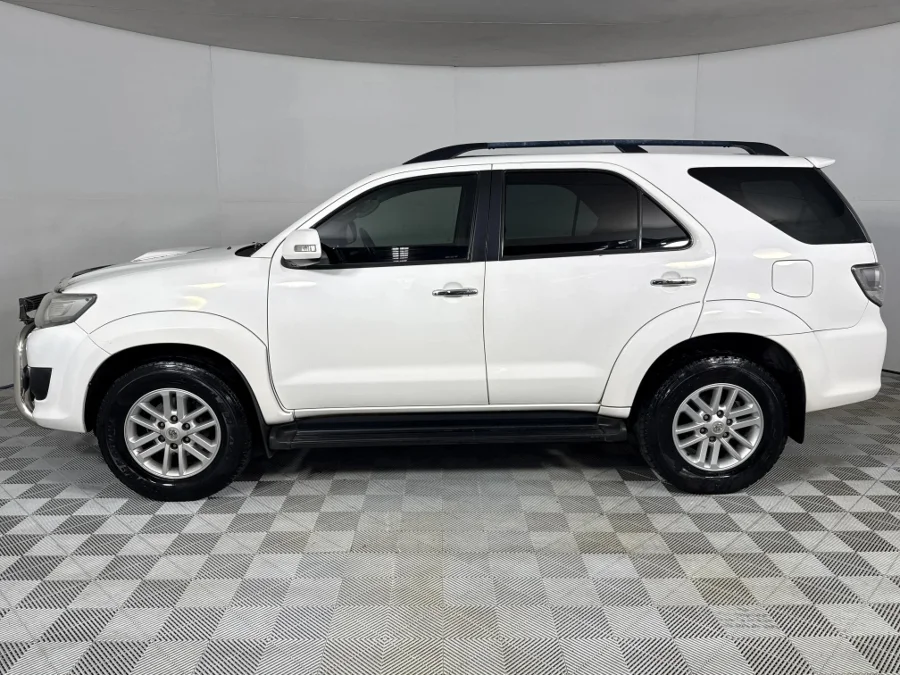 Used 2014 Toyota Fortuner 3.0D-4D 4x4 Limited auto - WeBuyCars Silverlakes