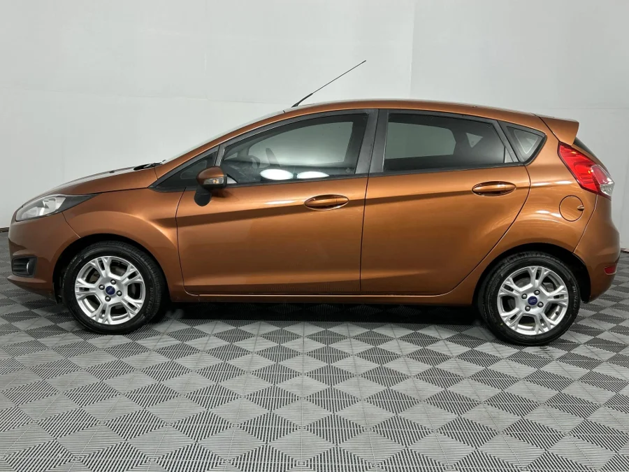 Used 2014 Ford Fiesta 5-door 1.6TDCi Trend - WeBuyCars Lansdowne Used 2014 Ford Fiesta 5-door 1.6TDCi Trend - WeBuyCars Lansdowne