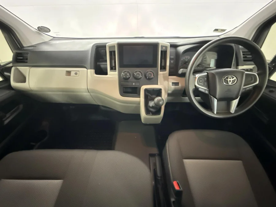 Used 2024 Toyota Quantum 2.8 LWB crew cab - WeBuyCars JHB South Used 2024 Toyota Quantum 2.8 LWB crew cab - WeBuyCars JHB South