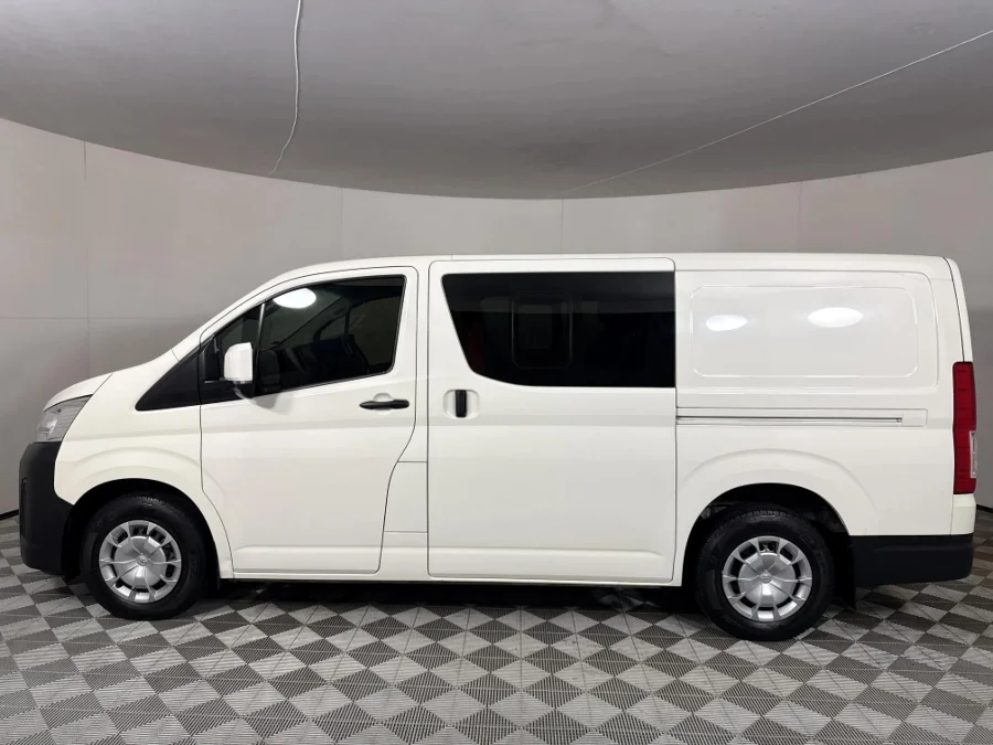 Used 2024 Toyota Quantum 2.8 LWB crew cab - WeBuyCars JHB South Used 2024 Toyota Quantum 2.8 LWB crew cab - WeBuyCars JHB South