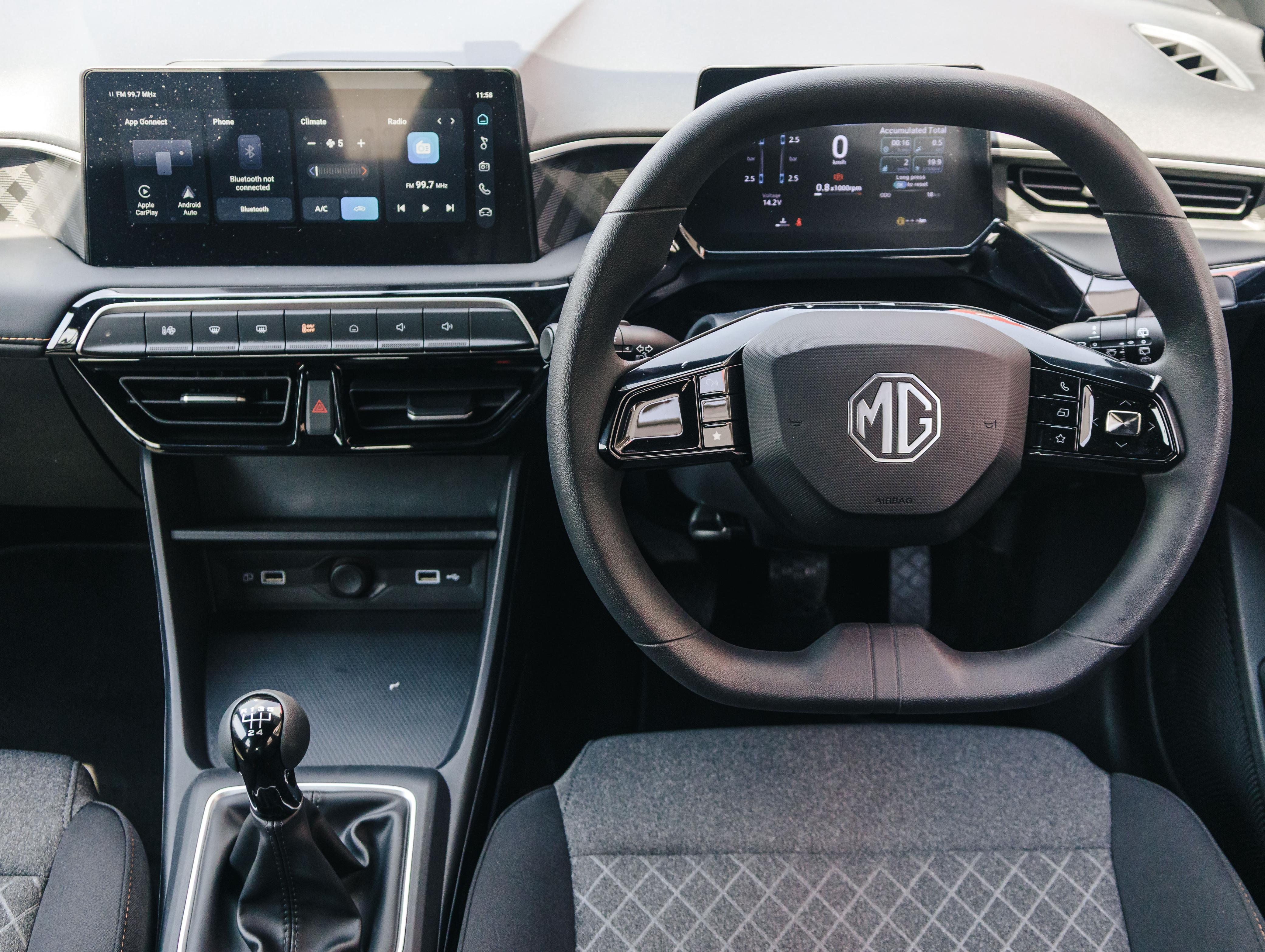 New 2026 MG MG3 1.5 Comfort manual