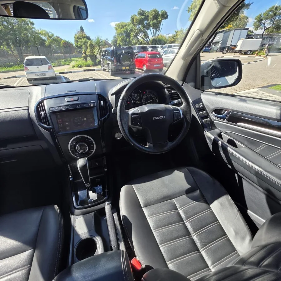 Used 2021 Isuzu mu-X 3.0 - AGG Northcliff Used 2021 Isuzu mu-X 3.0 - AGG Northcliff