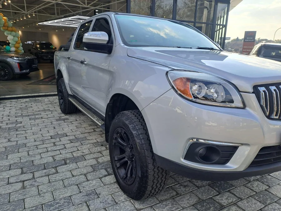 Used 2023 JAC T6 2.8TDi double cab Lux - AGG Northcliff Used 2023 JAC T6 2.8TDi double cab Lux - AGG Northcliff