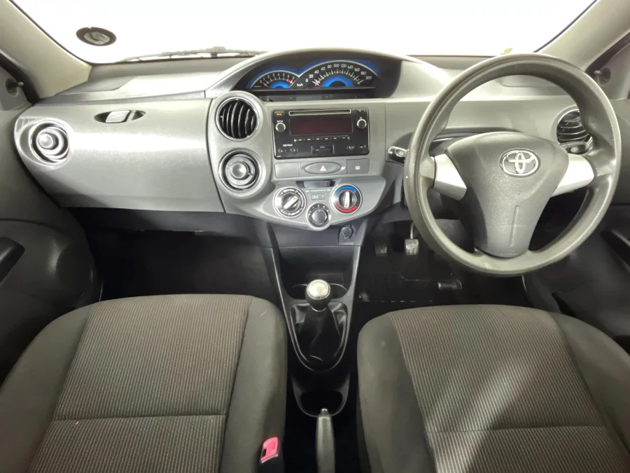 Used 2017 Toyota Etios hatch 1.5 Sprint - WeBuyCars Montana Used 2017 Toyota Etios hatch 1.5 Sprint - WeBuyCars Montana