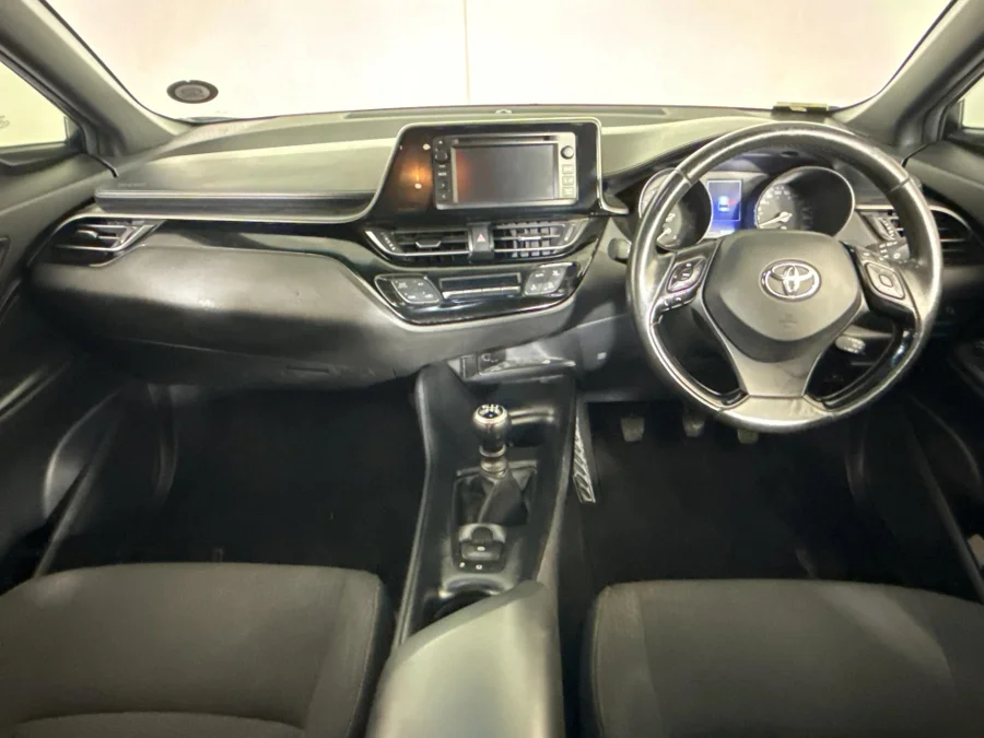 Used 2017 Toyota C-HR 1.2T Plus manual - WeBuyCars Midstream Used 2017 Toyota C-HR 1.2T Plus manual - WeBuyCars Midstream
