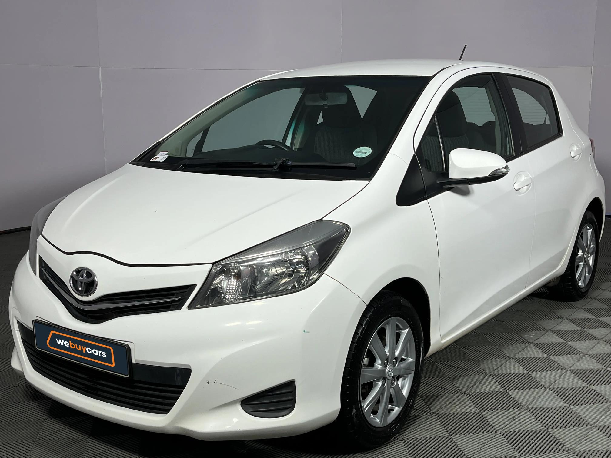 Used 2014 Toyota Yaris 5-door 1.3 XS