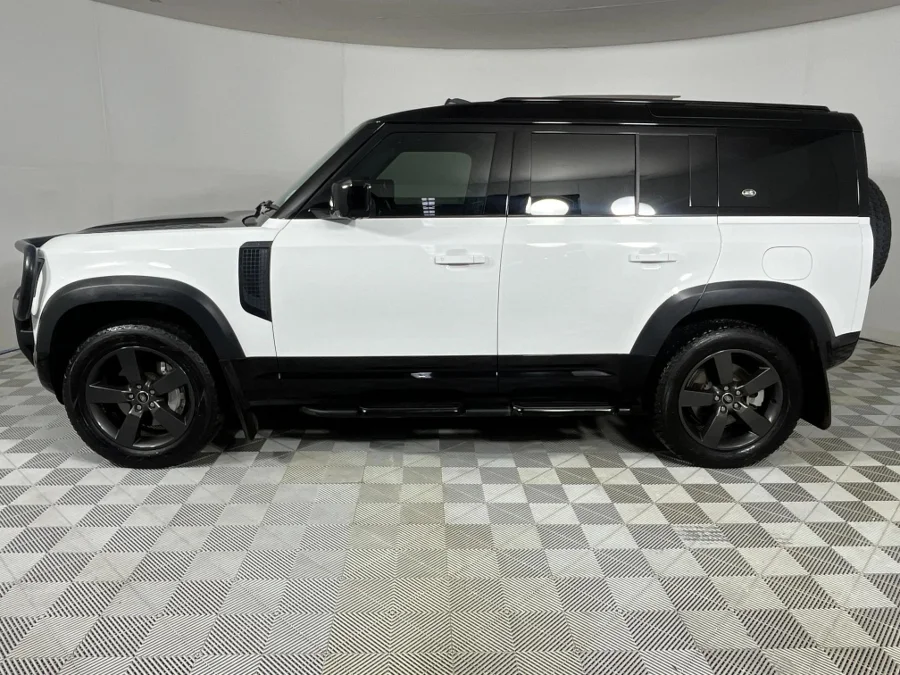 Used 2022 Land Rover Defender 110 P400e X-Dynamic HSE - WeBuyCars The Dome Used 2022 Land Rover Defender 110 P400e X-Dynamic HSE - WeBuyCars The Dome