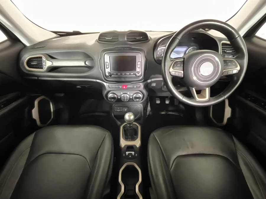 Used 2015 Jeep Renegade 1.4L T Limited - WeBuyCars The Dome