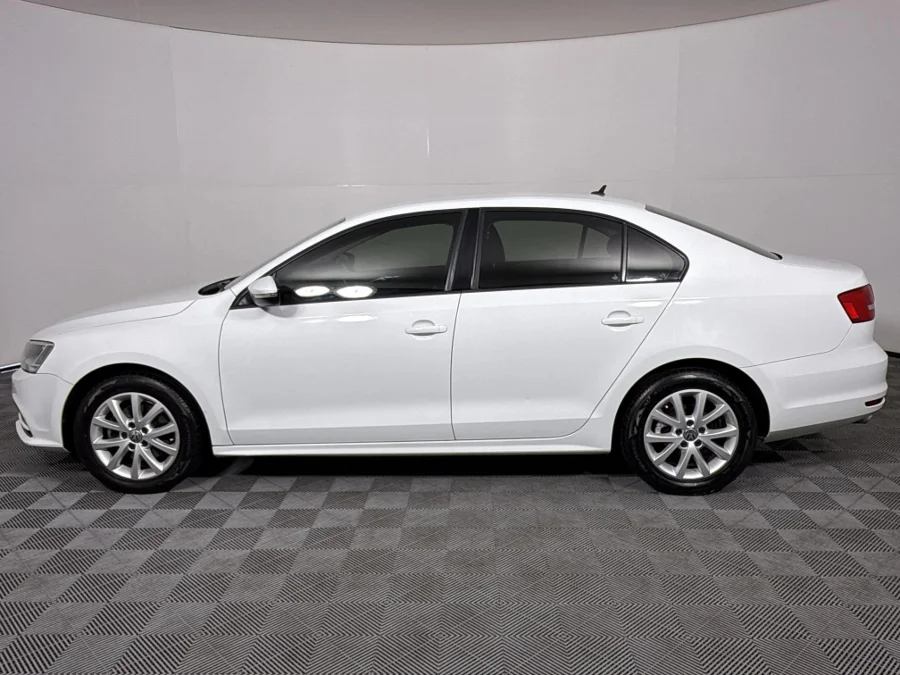Used 2015 Volkswagen Jetta 1.4TSI Comfortline auto - WeBuyCars Witbank Used 2015 Volkswagen Jetta 1.4TSI Comfortline auto - WeBuyCars Witbank