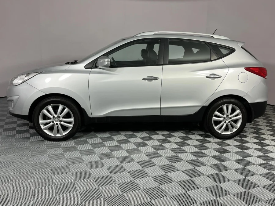 Used 2010 Hyundai ix35 2.0CRDi Executive - WeBuyCars Lansdowne Used 2010 Hyundai ix35 2.0CRDi Executive - WeBuyCars Lansdowne