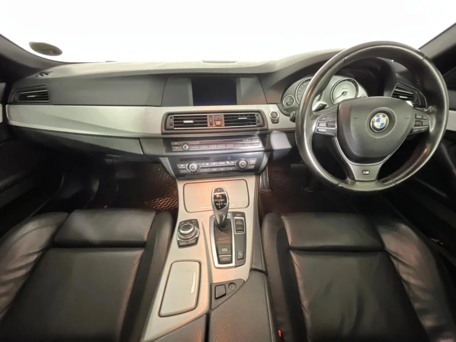 Used 2012 BMW 5 Series 520d Individual - WeBuyCars The Dome Used 2012 BMW 5 Series 520d Individual - WeBuyCars The Dome