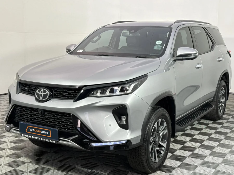 Used 2024 Toyota Fortuner 2.8GD-6 4x4 VX - WeBuyCars Germiston Used 2024 Toyota Fortuner 2.8GD-6 4x4 VX - WeBuyCars Germiston