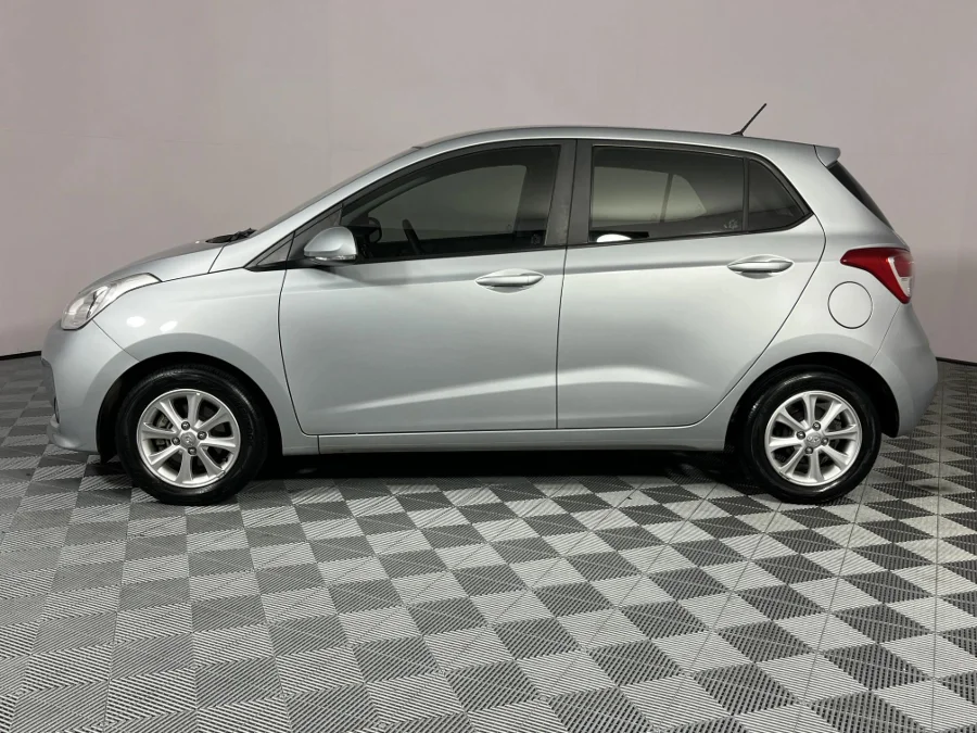 Used 2020 Hyundai Grand i10 1.0 Fluid - WeBuyCars Lansdowne Used 2020 Hyundai Grand i10 1.0 Fluid - WeBuyCars Lansdowne