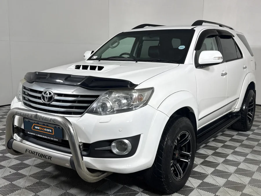 Used 2014 Toyota Fortuner 3.0D-4D 4x4 Limited - WeBuyCars Riverhorse Used 2014 Toyota Fortuner 3.0D-4D 4x4 Limited - WeBuyCars Riverhorse