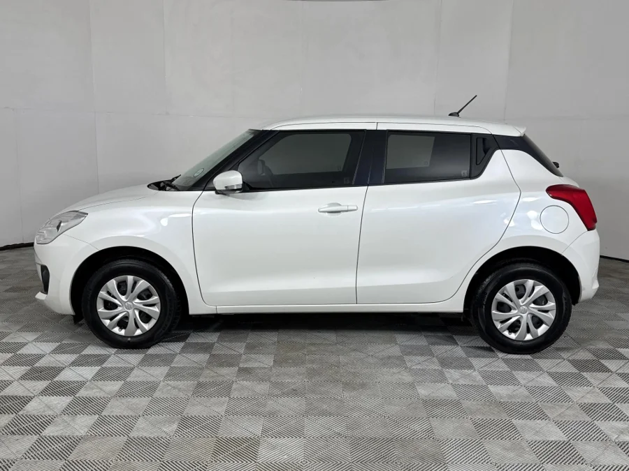 Used 2024 Suzuki Swift 1.2 GL auto - WeBuyCars George Used 2024 Suzuki Swift 1.2 GL auto - WeBuyCars George