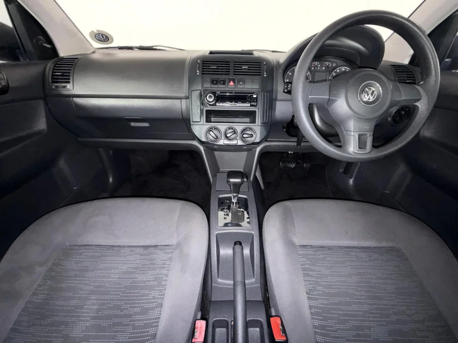 Used 2015 Volkswagen Polo Vivo hatch 1.4 Trendline auto - WeBuyCars Durban