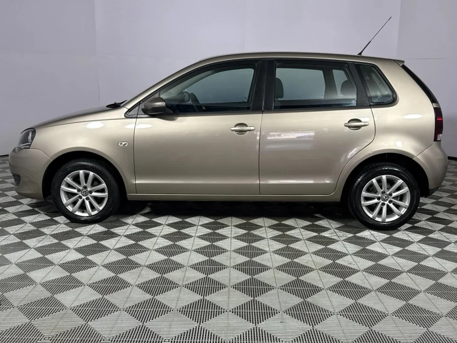 Used 2015 Volkswagen Polo Vivo hatch 1.4 Trendline auto - WeBuyCars Durban