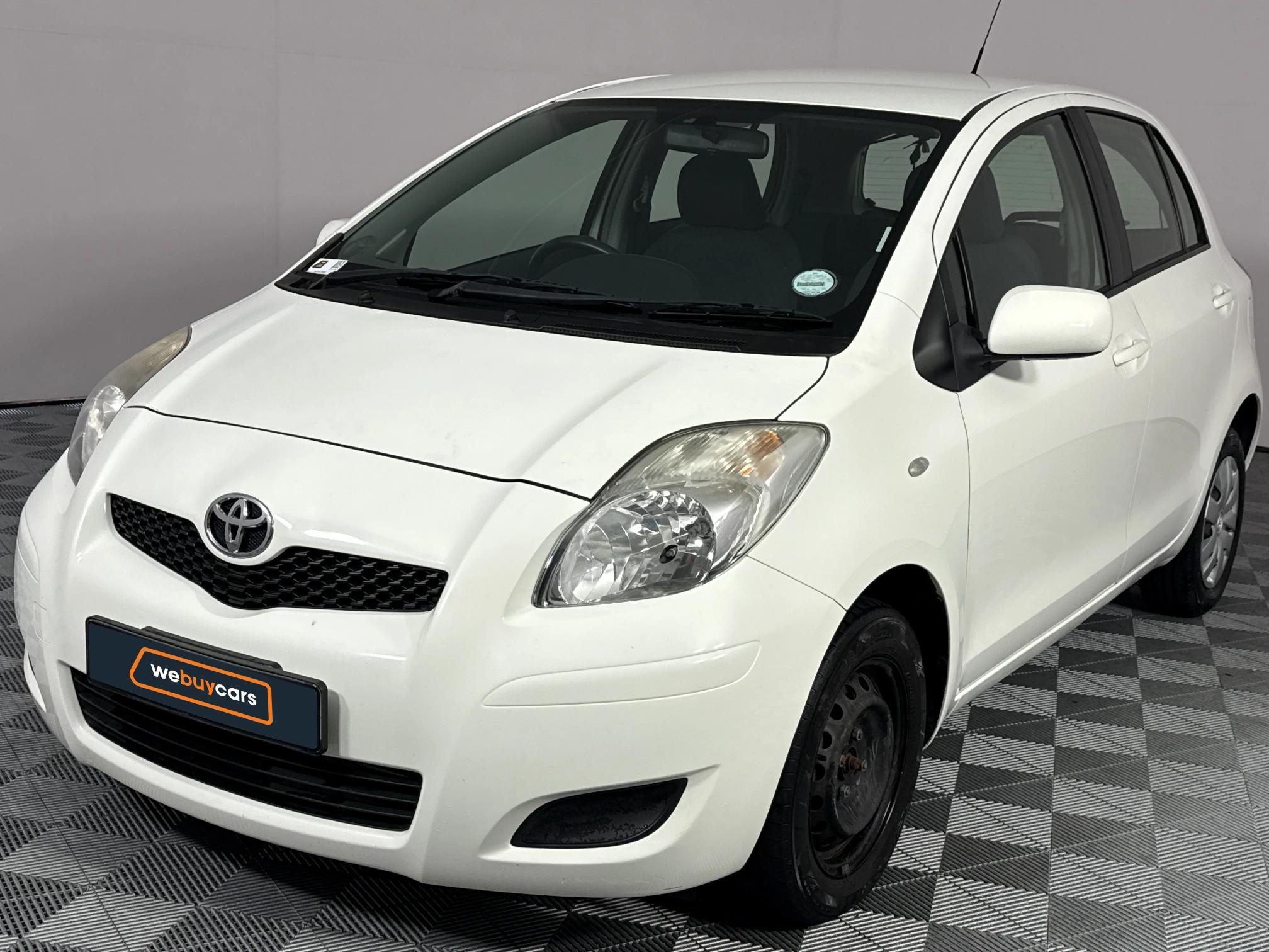 Used 2011 Toyota Yaris 1.3 5-door T3+ auto