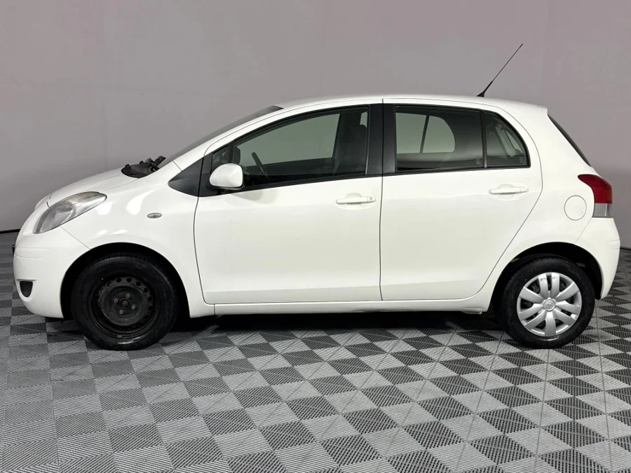Used 2011 Toyota Yaris 1.3 5-door T3+ auto - WeBuyCars Brackenfell Cape Town Used 2011 Toyota Yaris 1.3 5-door T3+ auto - WeBuyCars Brackenfell Cape Town