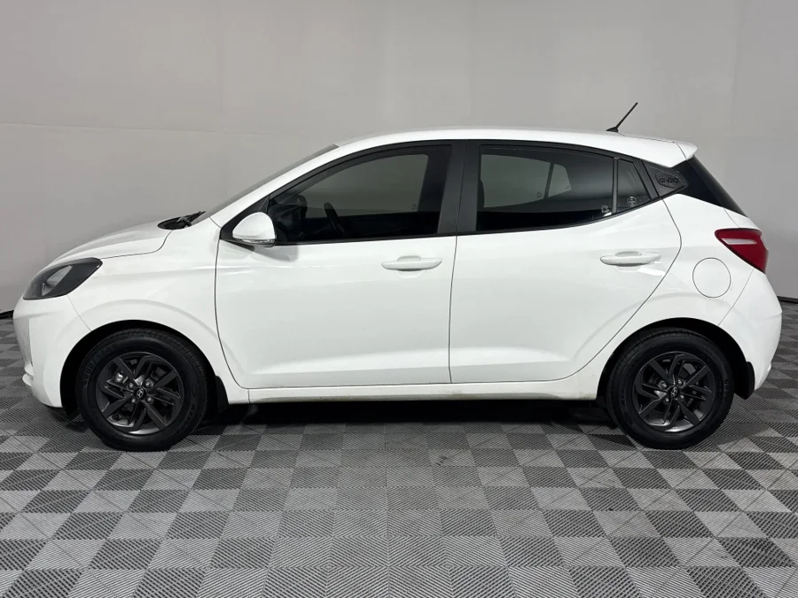 Used 2022 Hyundai Grand i10 1.0 Fluid hatch manual - WeBuyCars Germiston Used 2022 Hyundai Grand i10 1.0 Fluid hatch manual - WeBuyCars Germiston
