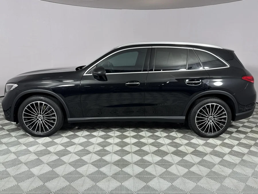 Used 2025 Mercedes-Benz GLC 300d 4Matic Avantgarde - WeBuyCars Lansdowne Used 2025 Mercedes-Benz GLC 300d 4Matic Avantgarde - WeBuyCars Lansdowne