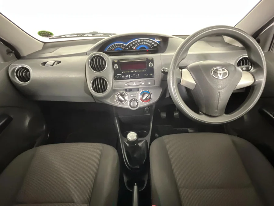Used 2017 Toyota Etios hatch 1.5 Sprint - WeBuyCars The Dome Used 2017 Toyota Etios hatch 1.5 Sprint - WeBuyCars The Dome
