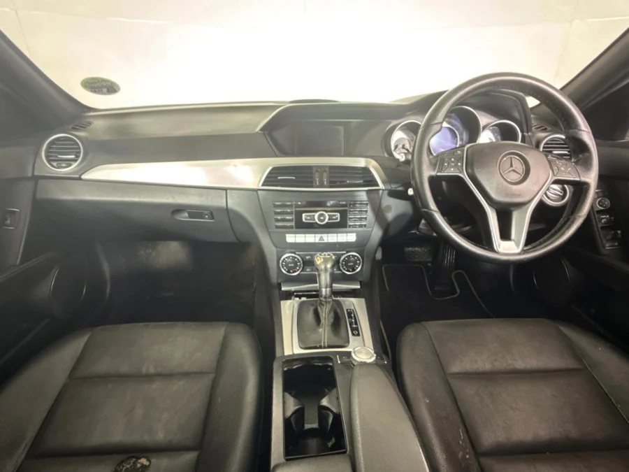 Used 2014 Mercedes-Benz C-Class C300 Avantgarde Edition C - WeBuyCars JHB South Used 2014 Mercedes-Benz C-Class C300 Avantgarde Edition C - WeBuyCars JHB South