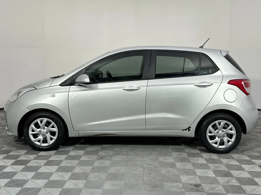 Used 2017 Hyundai Grand i10 1.25 Motion auto - WeBuyCars Germiston Used 2017 Hyundai Grand i10 1.25 Motion auto - WeBuyCars Germiston