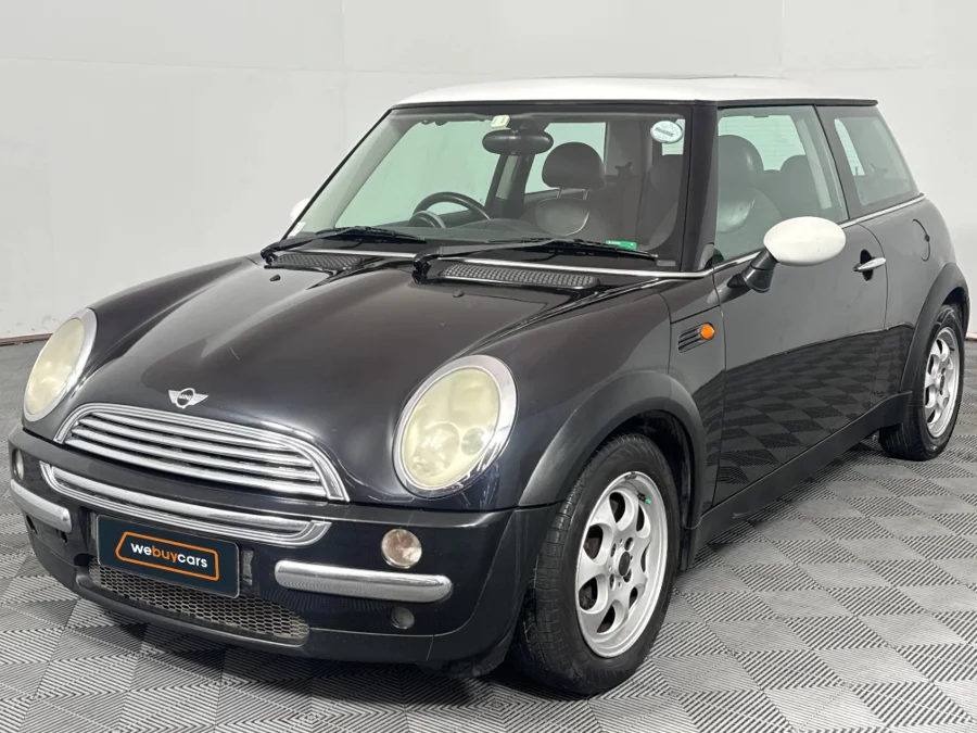 Used 2004 MINI Hatch Cooper - WeBuyCars Richmond Used 2004 MINI Hatch Cooper - WeBuyCars Richmond