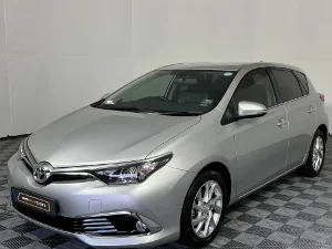 Used 2016 Toyota Auris 1.6 XR auto Used 2016 Toyota Auris 1.6 XR auto