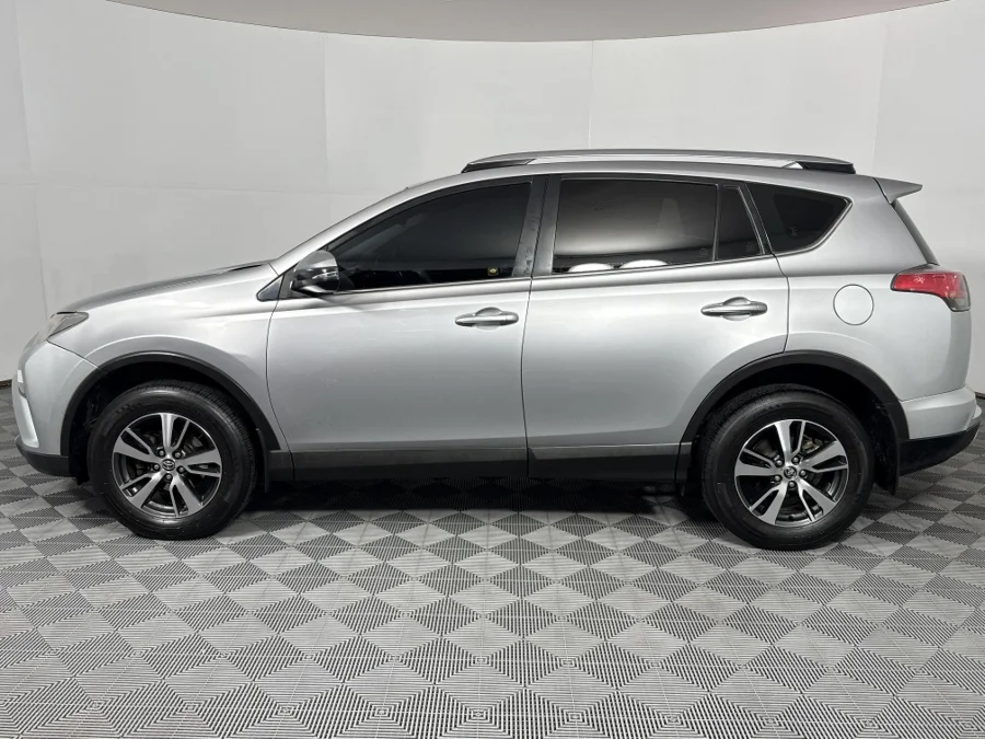 Used 2018 Toyota RAV4 2.0 GX - WeBuyCars Lansdowne