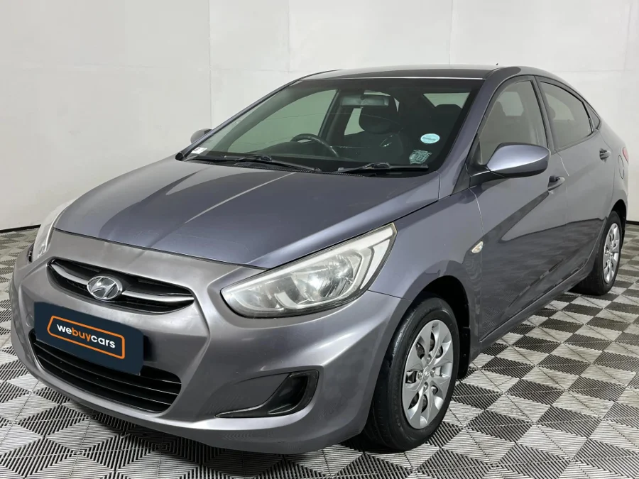 Used 2017 Hyundai Accent sedan 1.6 Motion - WeBuyCars The Dome Used 2017 Hyundai Accent sedan 1.6 Motion - WeBuyCars The Dome