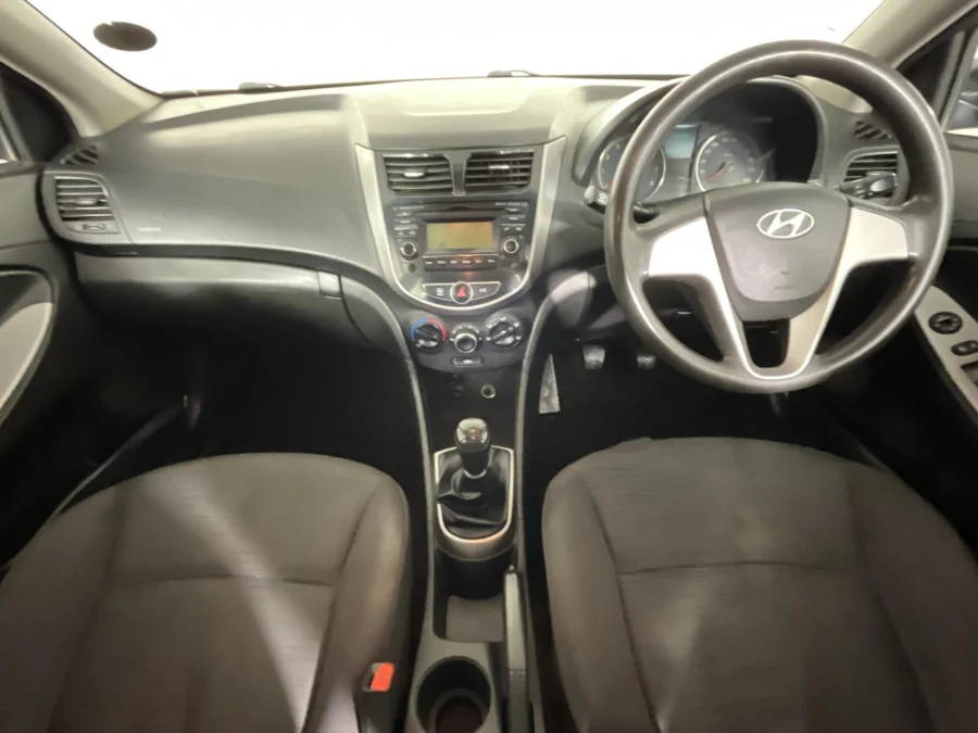 Used 2017 Hyundai Accent sedan 1.6 Motion - WeBuyCars The Dome Used 2017 Hyundai Accent sedan 1.6 Motion - WeBuyCars The Dome