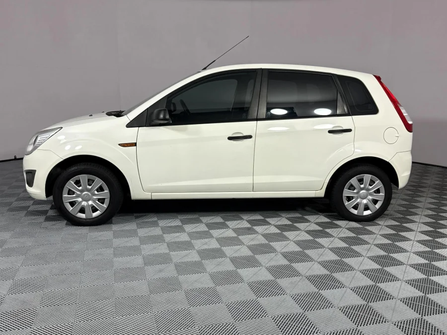Used 2015 Ford Figo 1.4TDCi Ambiente - WeBuyCars Brackenfell Cape Town