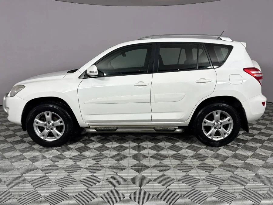 Used 2011 Toyota RAV4 2.0 Fierce - WeBuyCars Lansdowne Used 2011 Toyota RAV4 2.0 Fierce - WeBuyCars Lansdowne
