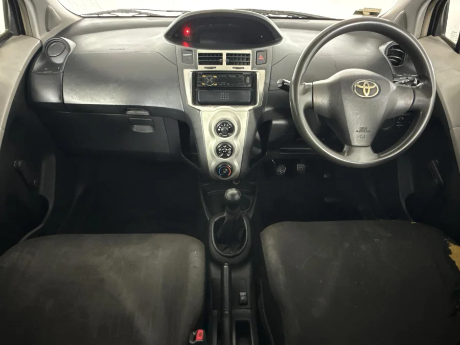 Used 2010 Toyota Yaris 1.0 5-door T1 - WeBuyCars Silverlakes Used 2010 Toyota Yaris 1.0 5-door T1 - WeBuyCars Silverlakes