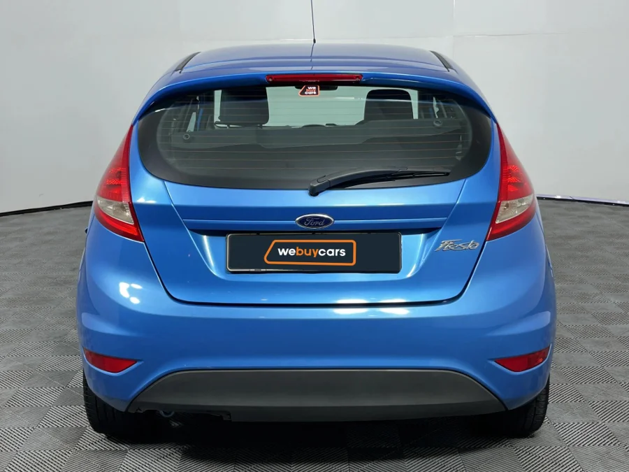 Preloaded Image 19