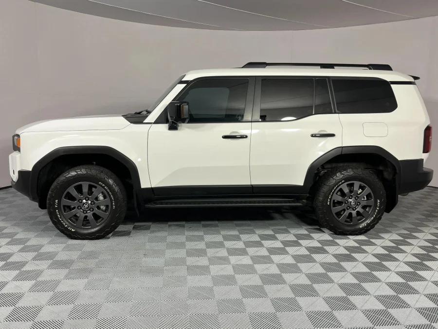 Used 2024 Toyota Land Cruiser Prado 2.8GD VX-R - WeBuyCars Lansdowne Used 2024 Toyota Land Cruiser Prado 2.8GD VX-R - WeBuyCars Lansdowne