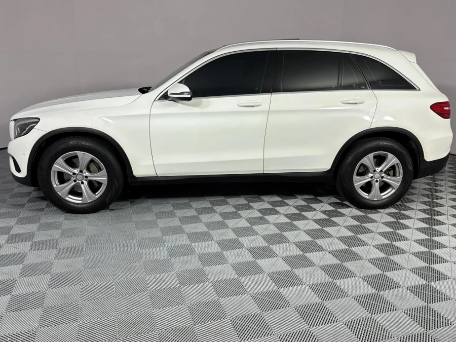 Used 2017 Mercedes-Benz GLC 250d 4Matic - WeBuyCars Lansdowne Used 2017 Mercedes-Benz GLC 250d 4Matic - WeBuyCars Lansdowne