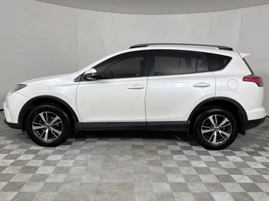 Used 2016 Toyota RAV4 2.0 GX auto - WeBuyCars George Used 2016 Toyota RAV4 2.0 GX auto - WeBuyCars George