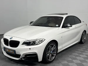 Used 2014 BMW 2 Series M235i coupe auto