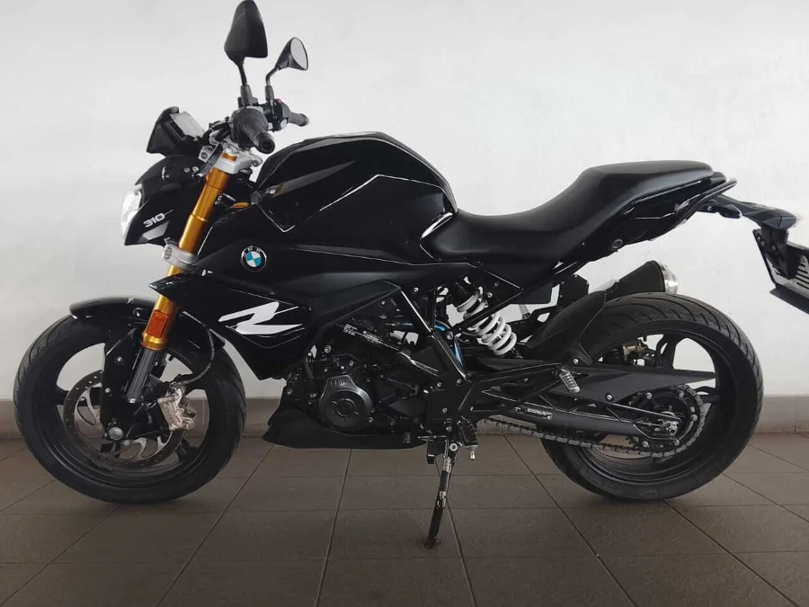 Used 2024 BMW G310 R COSMIC BLACK - BMW Motorrad West Rand