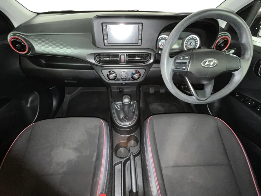 Used 2022 Hyundai Grand i10 1.0 hatch Motion manual - WeBuyCars Lansdowne Used 2022 Hyundai Grand i10 1.0 hatch Motion manual - WeBuyCars Lansdowne
