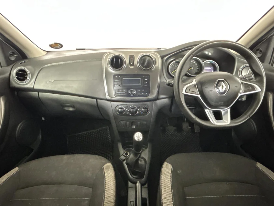 Used 2017 Renault Sandero 66kW turbo Stepway Dynamique - WeBuyCars Lansdowne Used 2017 Renault Sandero 66kW turbo Stepway Dynamique - WeBuyCars Lansdowne