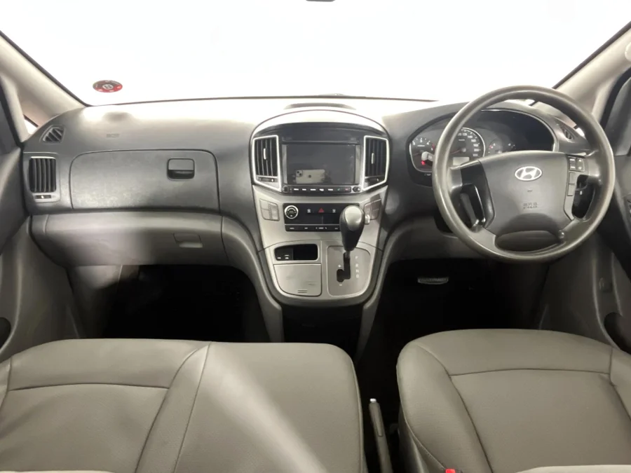 Used 2021 Hyundai H-1 2.5VGTi bus Elite 9-seater - WeBuyCars Polokwane