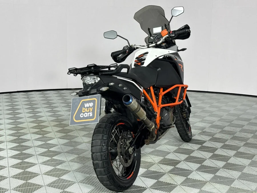 Preloaded Image 11