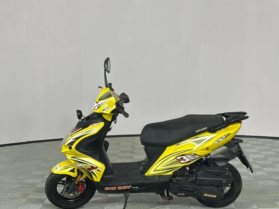 Preloaded Image 11