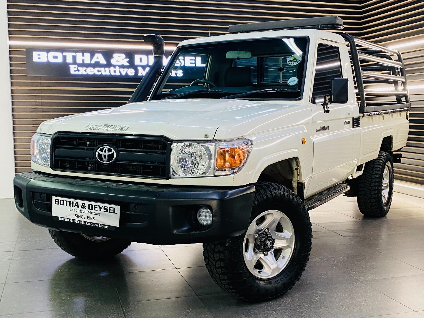 Used 2012 Toyota Land Cruiser 79 4.2D single cab