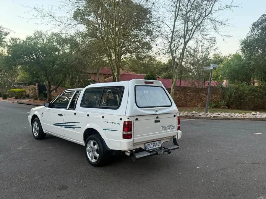 Used 2001 Mazda BT-50 2.2 double cab SLE - Private Seller Used 2001 Mazda BT-50 2.2 double cab SLE - Private Seller