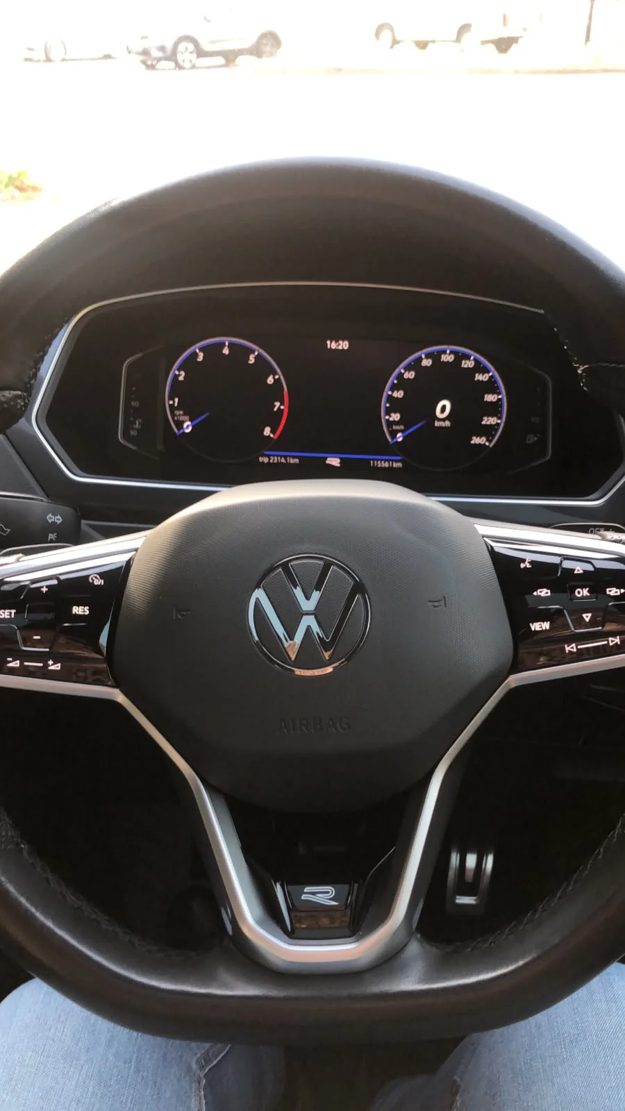 Used 2022 Volkswagen Tiguan 2.0TSI 162kW 4Motion R-Line - Jetour Menlyn Used 2022 Volkswagen Tiguan 2.0TSI 162kW 4Motion R-Line - Jetour Menlyn